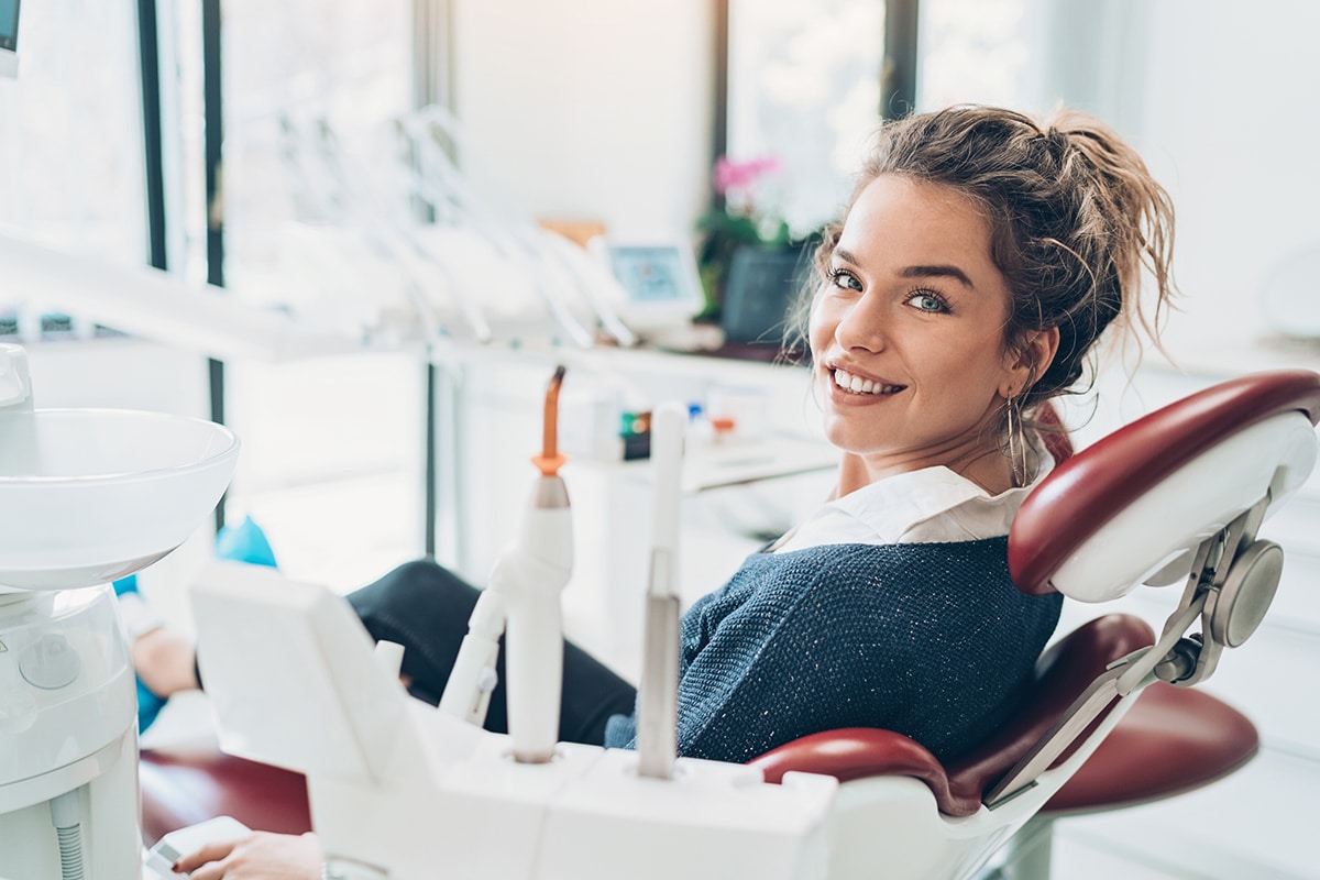 5 signs that you need to visit the dentist immediately blog